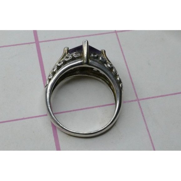 Sterling Silver Ring With Square Amethyst Gemstone & Ornate Filigree Design Size - Picture 2 of 11